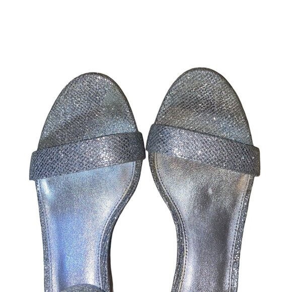 MICHAEL KORS AVA Mid Heel Strappy Sandal SILVER Glitter Evening Size 7.5 - Picture 13 of 16